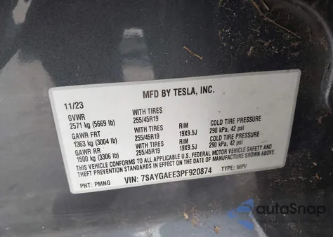 2023 Tesla Model Y Awd/Long Range Dual Motor All-Wheel Drive из США, поврежденный, VIN 7SAYGAEE3PF920874